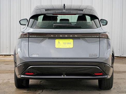 Used 2024 Nissan Ariya AWD image 47