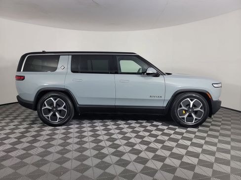 Used 2024 Rivian R1S Adventure image 6