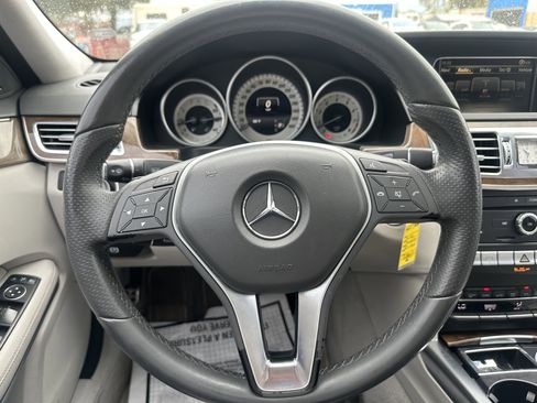 Used 2016 Mercedes-Benz E 350 Sedan image 11