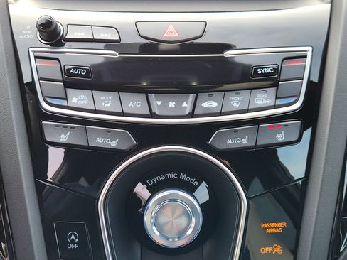 Certified 2025 Acura RDX SH-AWD image 21