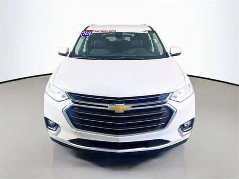 Used 2018 Chevrolet Traverse Premier w/ Driver Confidence II Package image 2