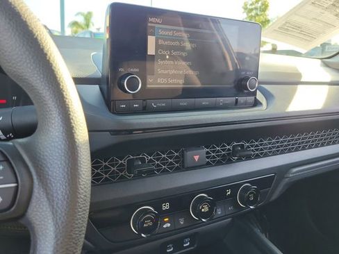 Used 2023 Honda Accord LX image 23