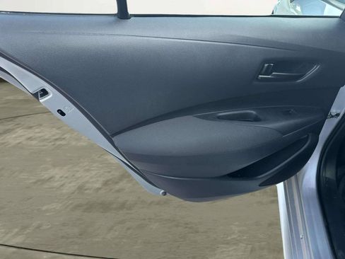 Used 2023 Toyota Corolla LE FWD image 38