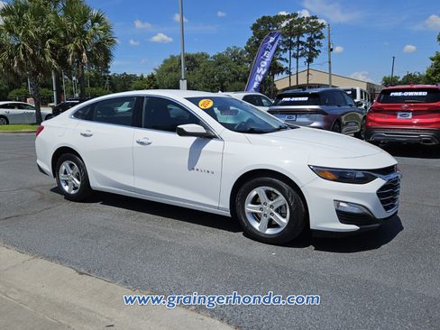 Used 2024 Chevrolet Malibu LS w/ Driver Confidence Package FWD image 7