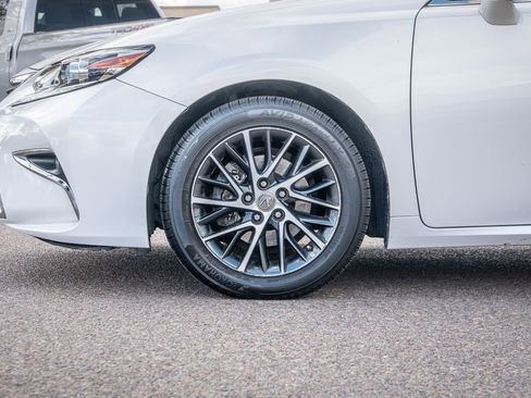 Used 2017 Lexus ES 350 image 11