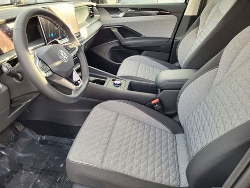 New 2026 Volkswagen Tiguan S image 15