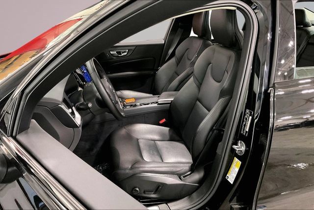 Certified 2023 Volvo S60 B5 Core w/ Climate Package FWD image 27
