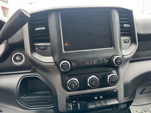 Used 2024 RAM 2500 Tradesman w/ Chrome Appearance Group image 26