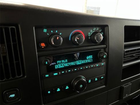 Used 2024 Chevrolet Express 2500 w/ Driver Convenience Package image 19