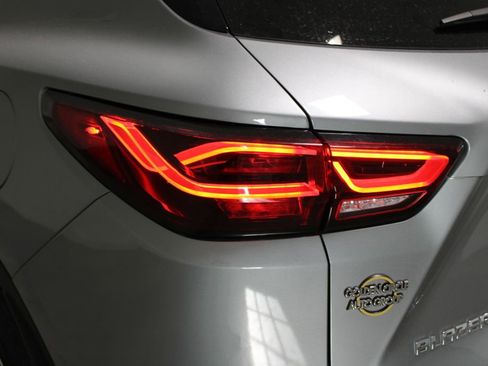 Used 2025 Chevrolet Blazer LT image 54