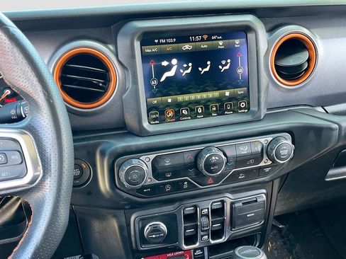 Used 2023 Jeep Gladiator Mojave w/ Trailer Tow Package image 16