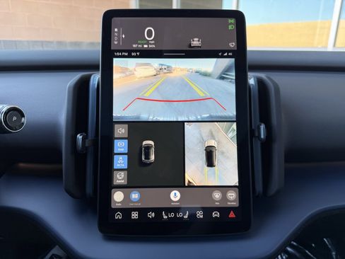 Used 2025 Volvo EX30 Ultra image 18