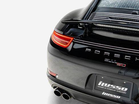 Used 2014 Porsche 911 Carrera S RWD image 26