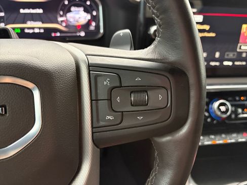 Used 2025 GMC Sierra 1500 Denali AWD/4WD image 17