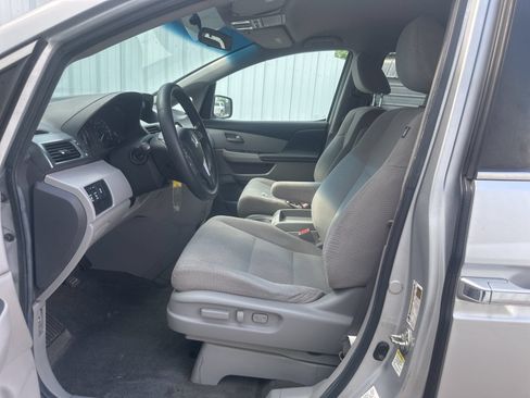 Used 2012 Honda Odyssey EX image 10