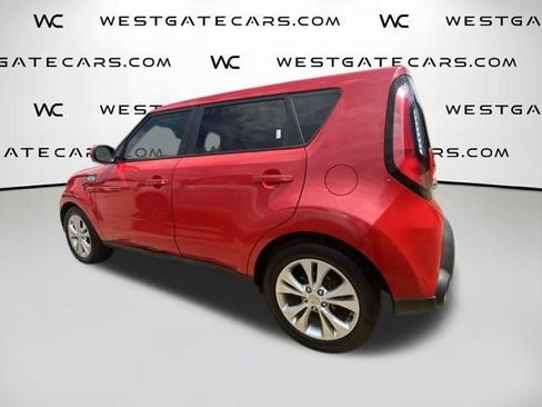 Used 2015 Kia Soul + FWD image 13