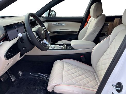 New 2026 Genesis GV70 3.5T Sport Prestige AWD/4WD image 9