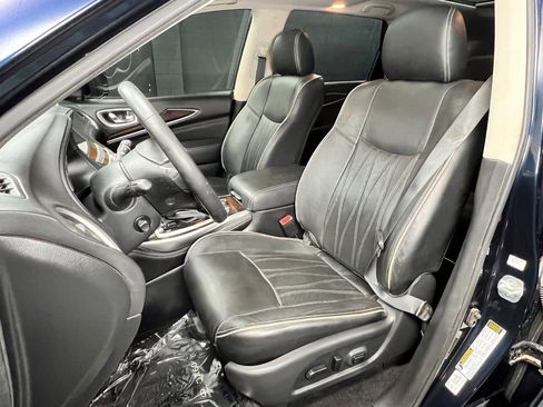 Used 2020 INFINITI QX60 Luxe w/ Sensory Package FWD image 5
