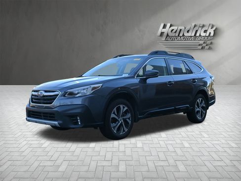 Used 2022 Subaru Outback Limited image 5