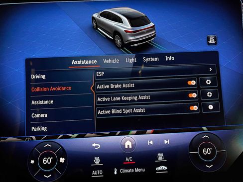 Certified 2023 Mercedes-Benz EQS 580 4MATIC SUV image 39
