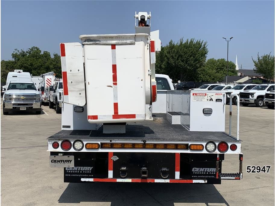 Used 2015 Ford F550 Luxury RWD image 10