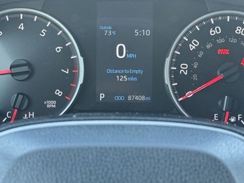 Used 2019 Toyota RAV4 XLE image 5
