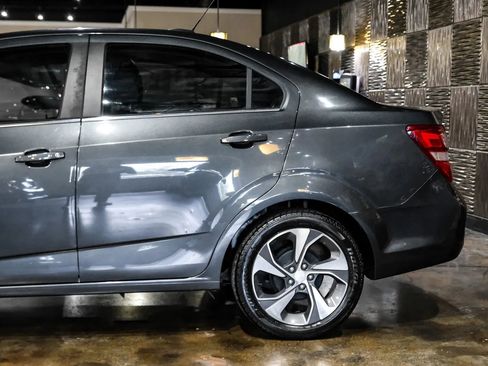 Used 2019 Chevrolet Sonic Premier FWD image 13