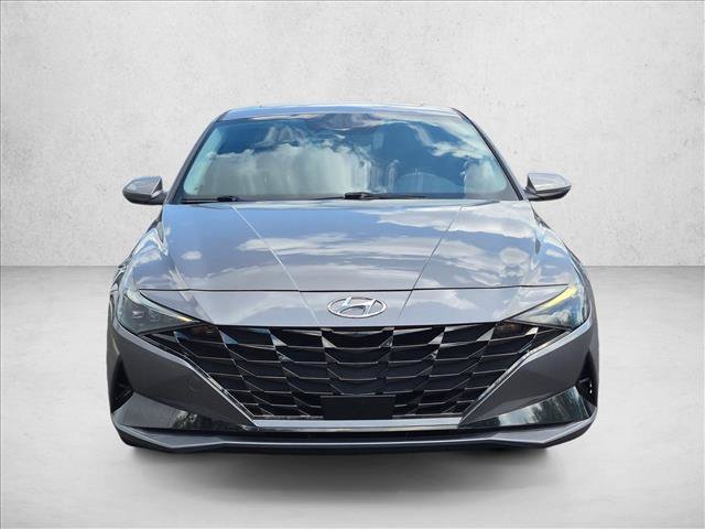 Used 2023 Hyundai Elantra Limited FWD image 2