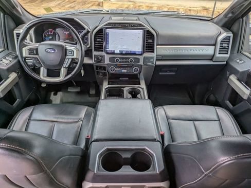 Used 2022 Ford F250 Lariat w/ Lariat Value Package AWD/4WD image 15