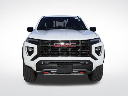 Used 2024 GMC Canyon AT4 w/ Canyon Safety Plus Package AWD/4WD image 8