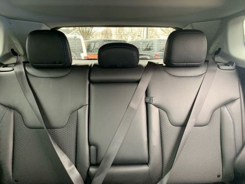 Used 2022 Jeep Compass Latitude w/ Sun and Sound Group image 27