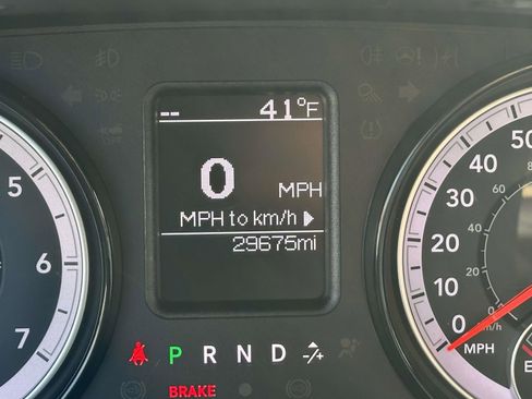 Used 2024 RAM 1500 Classic SLT image 21