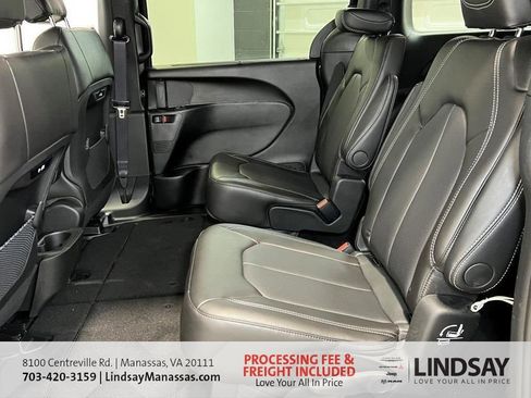 New 2026 Chrysler Pacifica Select image 20