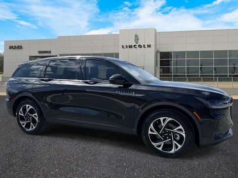 New 2026 Lincoln Nautilus Premier w/ Equipment Group 102A AWD/4WD image 1