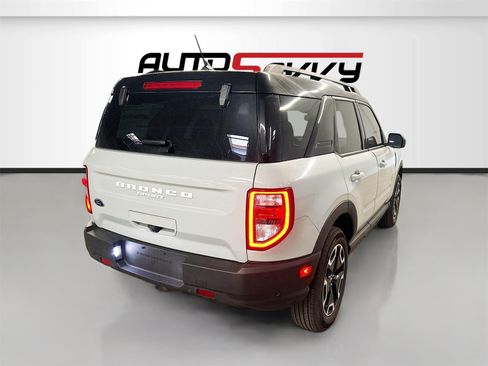 Used 2023 Ford Bronco Sport Outer Banks w/ Tech Package image 7