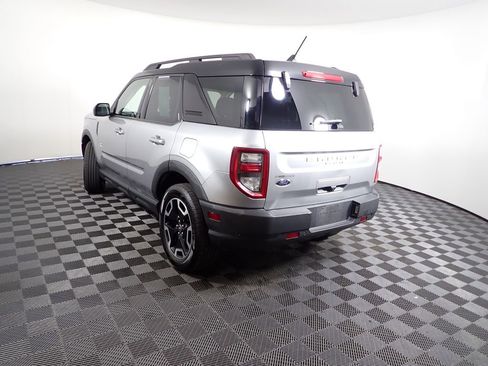 Used 2021 Ford Bronco Sport Outer Banks w/ Outer Banks Package (96D) image 12