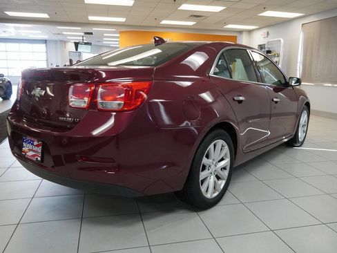 Used 2015 Chevrolet Malibu LT w/ Leather Package image 16