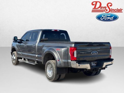Used 2019 Ford F350 Lariat w/ Lariat Ultimate Package image 9