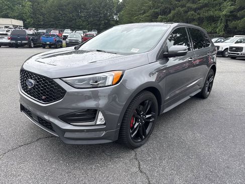 Used 2021 Ford Edge ST w/ Equipment Group 401A AWD/4WD image 3