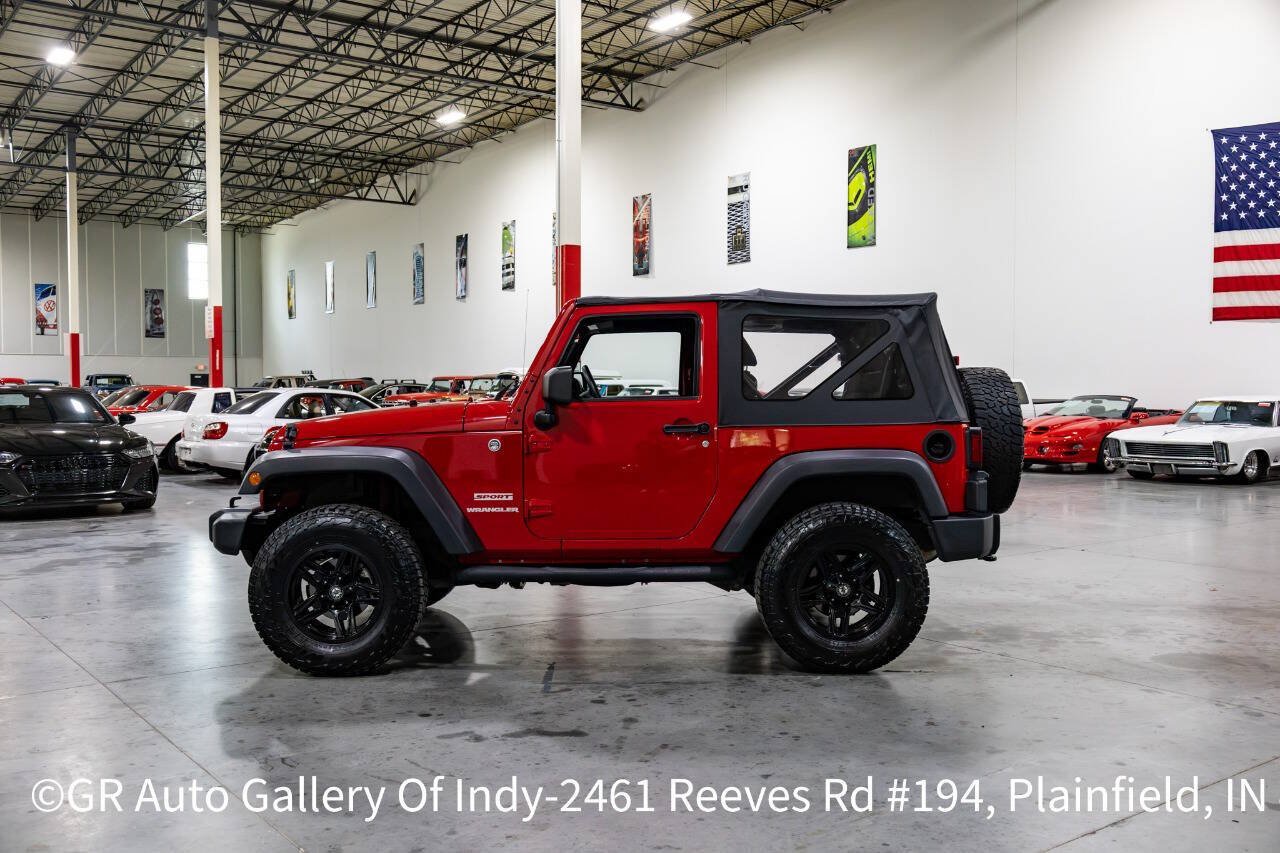 Used 2011 Jeep Wrangler Sport AWD/4WD image 20