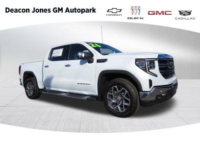 New 2026 GMC Sierra 1500 SLT w/ SLT Premium Package