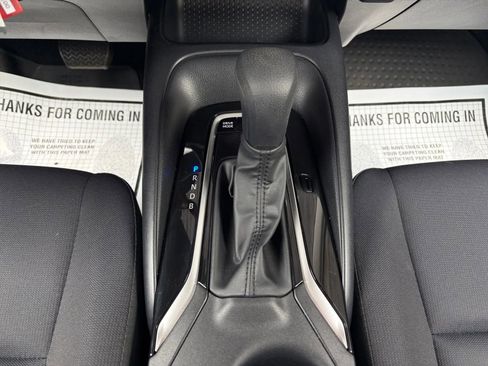 Used 2023 Toyota Corolla LE image 24