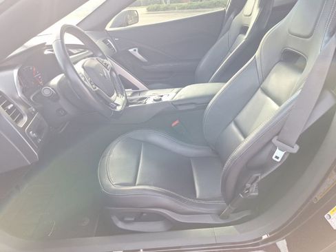 Certified 2018 Chevrolet Corvette Stingray Coupe w/ Z51 1LT image 22