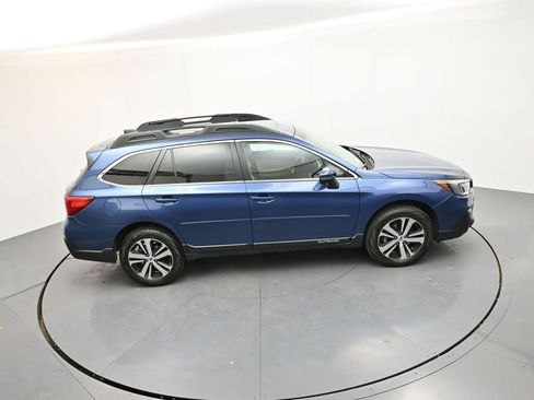 Used 2019 Subaru Outback 3.6R Limited image 30