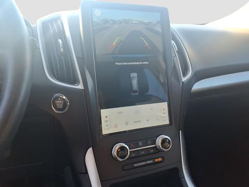 Used 2024 Ford Edge SEL image 24