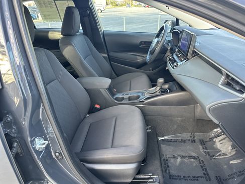 Certified 2024 Toyota Corolla LE image 32