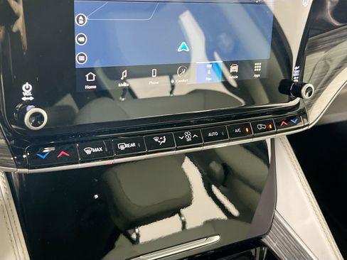 Used 2022 Jeep Wagoneer Series III w/ Flexible Seating Group image 16