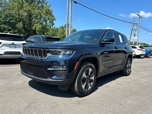 Used 2024 Jeep Grand Cherokee Limited 4xe AWD/4WD image 23
