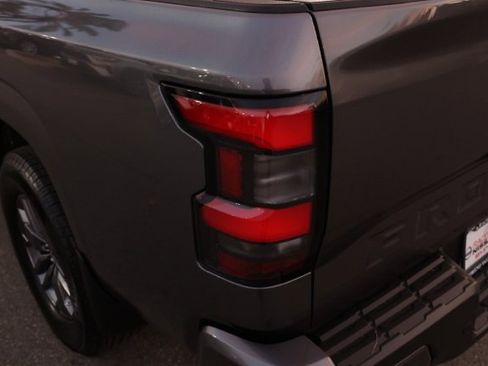 New 2025 Nissan Frontier SV image 7