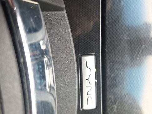 Used 2017 Ford Taurus Limited image 46